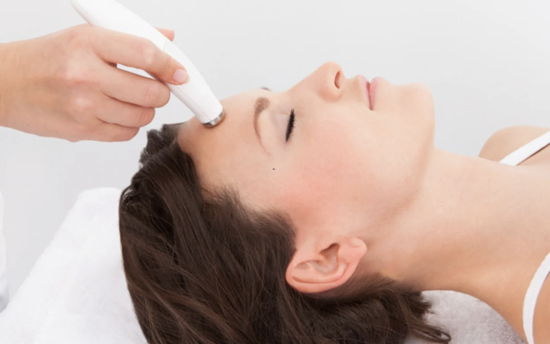 Booking Laser Resurfacing Consultation for Anti-Aging Near Kensington, Maryland